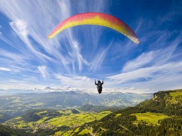 Paragliding