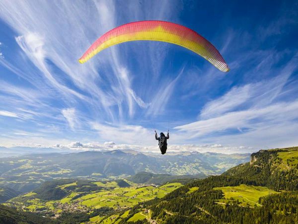 Paragliding